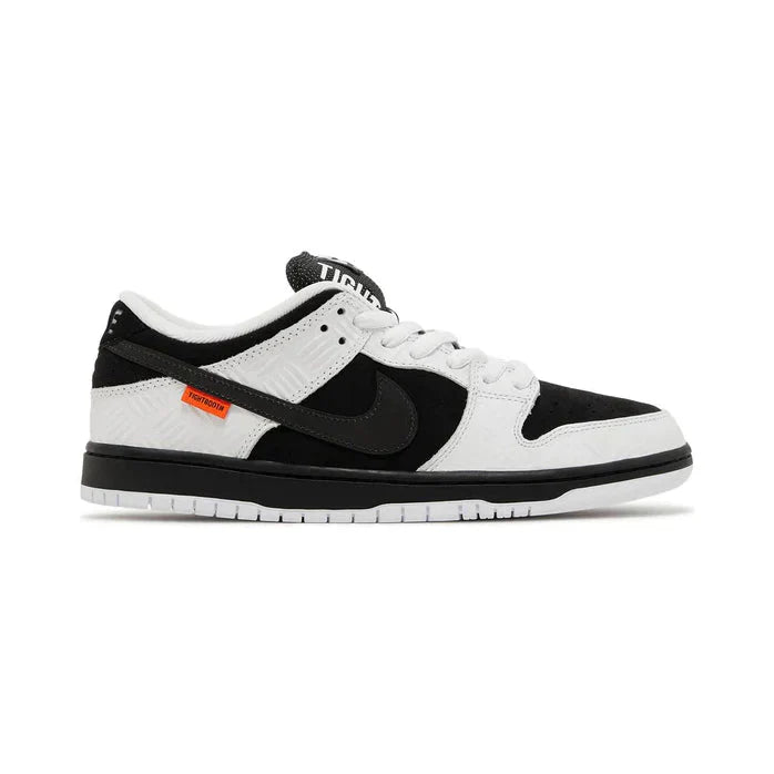 MonoStrike SB Low – Black & White Skate Profile Sneaker