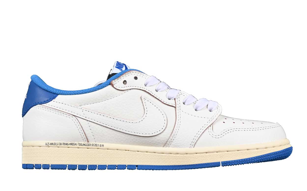 NovaVault Retro Court Low – Sail Blue Reverse Panel Sneaker