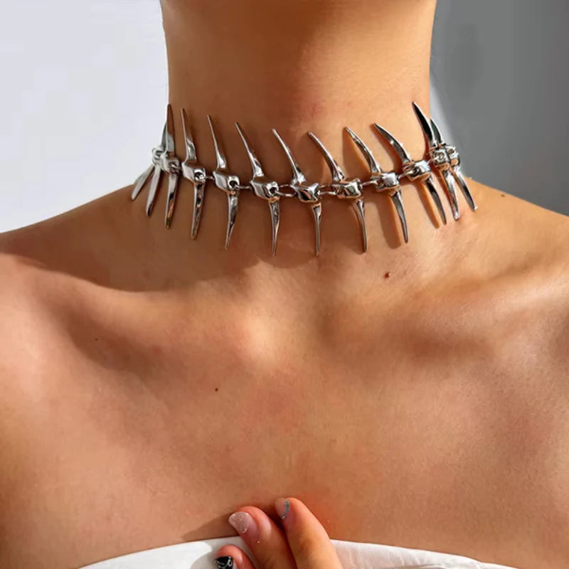 Vertebrae Body Chain Necklace – Gothic Spine Pendant Chain