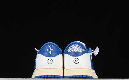 NovaVault Retro Court Low – Sail Blue Reverse Panel Sneaker