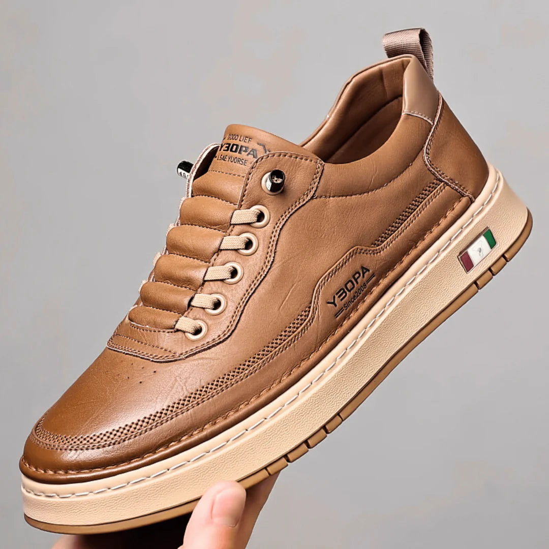 Casual Low-Top Sneaker – Cushioned Lace-Up Platform Sole