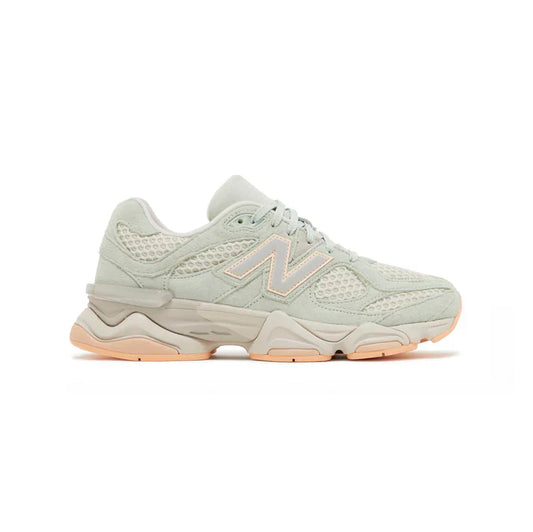 Silver Moss Chunky Retro-Futuristic Runner | Ardenyx PulseForm™