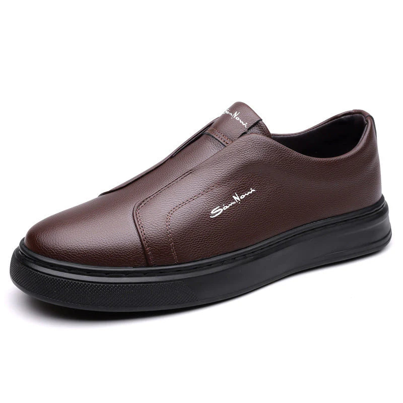 Slip-On Leather Trainers – Lightweight Casual Sneakers for Men