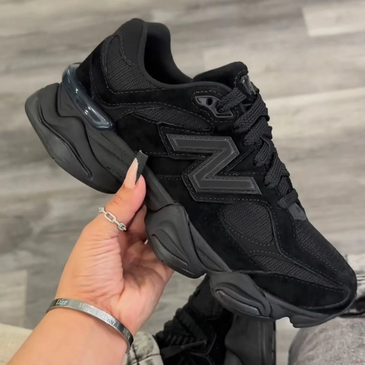 NB 9060 Black Cat